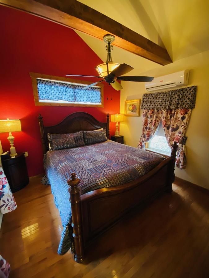 All Seasons Treehouse Village Eureka Springs Exterior foto